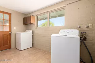 450 E Deone Ln, Tucson, AZ 85704 - Photo 32