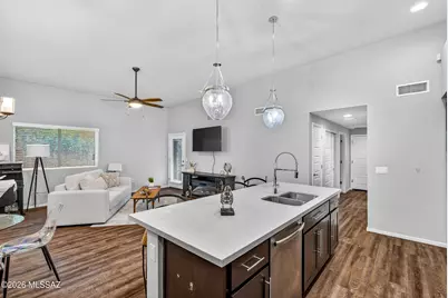 3047 N Dales Crossing Drive, Tucson, AZ 85745 - Photo 10