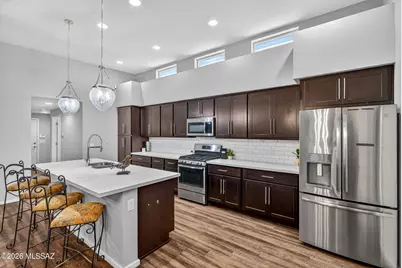 3047 N Dales Crossing Drive, Tucson, AZ 85745 - Photo 8