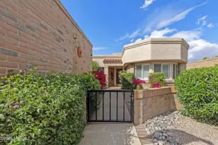 940 W Rio Magdalena, Green Valley, AZ 85614 - Photo 4