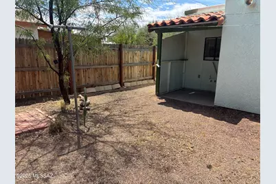 4138 E Desert Place, Tucson, AZ 85712 - Photo 14