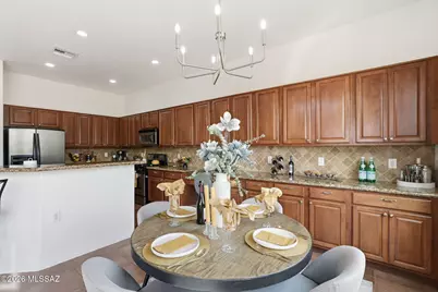 1367 S Madera Reserve Drive, Green Valley, AZ 85614 - Photo 18