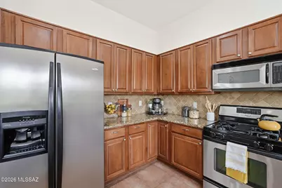 1367 S Madera Reserve Drive, Green Valley, AZ 85614 - Photo 10