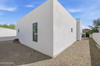1210 S 9th Avenue, Tucson, AZ 85713 - Photo 20