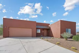 13760 E Langtry Ln, Tucson, AZ 85747 - Photo 4