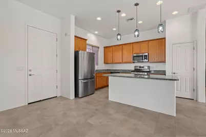 13760 E Langtry Lane, Tucson, AZ 85747 - Photo 4