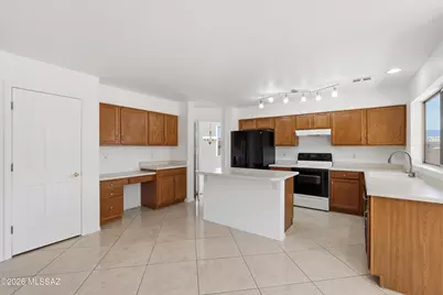 7141 W Deserama Drive, Tucson, AZ 85743 - Photo 28