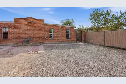 3358 -3356 N Geronimo Avenue, Tucson, AZ 85705 - Photo 2