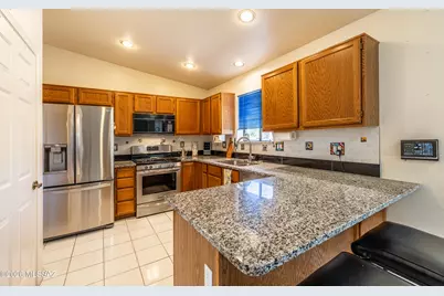 874 N Dusenburg Avenue, Tucson, AZ 85748 - Photo 4