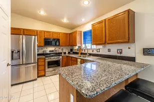 874 N Dusenburg Ave, Tucson, AZ 85748 - Photo 4