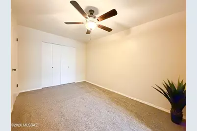 1366 S Avenida Polar #G205, Tucson, AZ 85710 - Photo 10