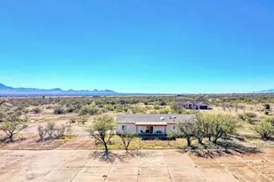 10193 E Windtalker Rd, Hereford, AZ 85615 - Photo 34