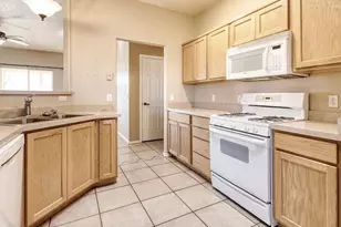 10193 E Windtalker Rd, Hereford, AZ 85615 - Photo 10