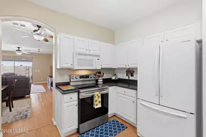 448 W Deerwood Lane, Green Valley, AZ 85614 - Photo 10