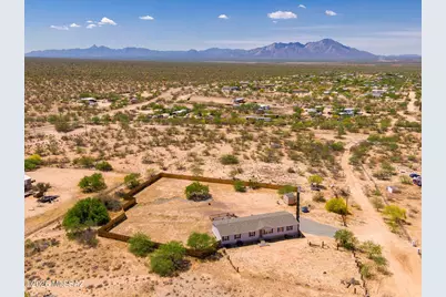 16351 W Six Gun Place, Tucson, AZ 85736 - Photo 1
