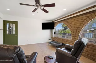 3390 W Ruthann Rd, Tucson, AZ 85745 - Photo 8