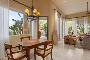 6438 N Desert Wind Cir, Tucson, AZ 85750 - Photo 18