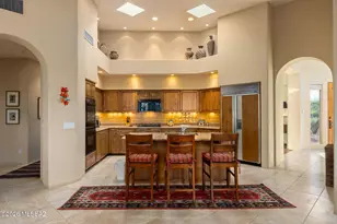 6438 N Desert Wind Cir, Tucson, AZ 85750 - Photo 22