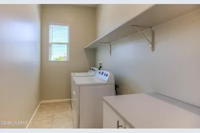 8461 N Gallant Fox Drive, Tucson, AZ 85704 - Photo 30