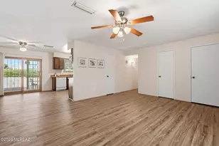 1041 S Abrego Dr, Green Valley, AZ 85614 - Photo 8