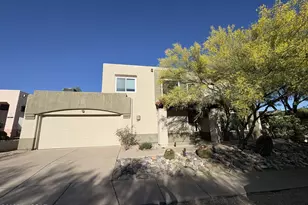 681 N Hearthside Ln, Tucson, AZ 85748 - Photo 1