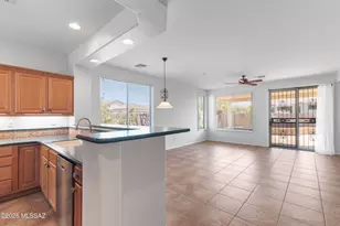 7618 W Madrigal Dr, Tucson, AZ 85743 - Photo 2