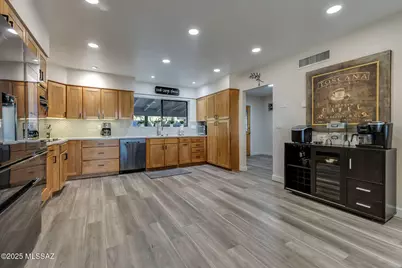 940 N Smoketree Circle, Tucson, AZ 85745 - Photo 8