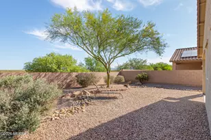11580 W Bannerstone St, Marana, AZ 85658 - Photo 18