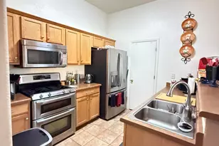 2055 E Calle La Malinche, Tucson, AZ 85706 - Photo 2