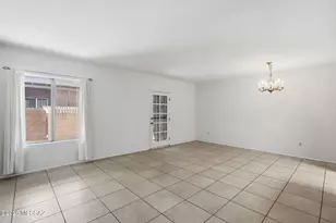 282 E Ponderosa St, Tucson, AZ 85705 - Photo 18