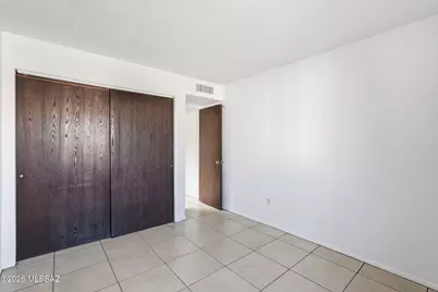 282 E Ponderosa Street, Tucson, AZ 85705 - Photo 28