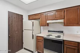 282 E Ponderosa St, Tucson, AZ 85705 - Photo 24