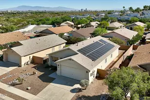 1382 N Thunder Ridge Dr, Tucson, AZ 85745 - Photo 2