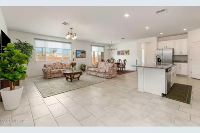 8686 N Calle La Canoa, Tucson, AZ 85742 - Photo 6