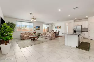 8686 N Calle La Canoa, Tucson, AZ 85742 - Photo 6