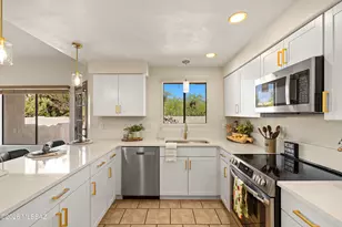 11834 N Copper Butte Dr, Tucson, AZ 85737 - Photo 6