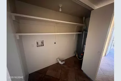 1307 S Copias Way, Tucson, AZ 85713 - Photo 12