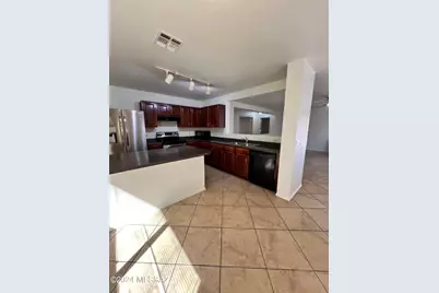 3912 W Oak Springs Trail, Tucson, AZ 85745 - Photo 4