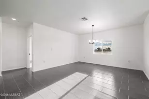 5738 E Hermans Rd, Tucson, AZ 85756 - Photo 8