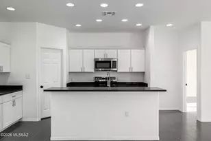 5738 E Hermans Rd, Tucson, AZ 85756 - Photo 14