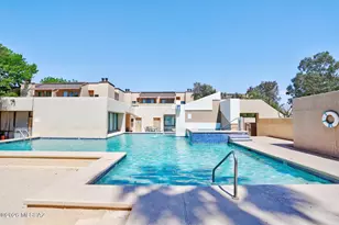 7618 E Callisto Cir, Tucson, AZ 85715 - Photo 8