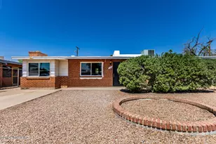 1316 W Simmons Pl, Tucson, AZ 85705 - Photo 2