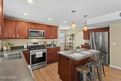 2831 S Beechwood Avenue, Tucson, AZ 85730 - Photo 2