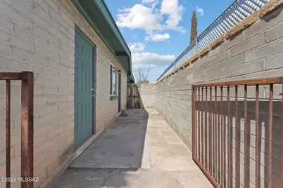 2831 S Beechwood Avenue, Tucson, AZ 85730 - Photo 28