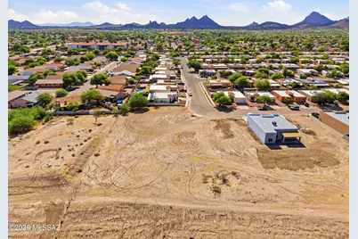 5593 S Swires Road, Tucson, AZ 85746 - Photo 6