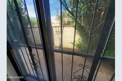 4145 N Via Villas, Tucson, AZ 85719 - Photo 20