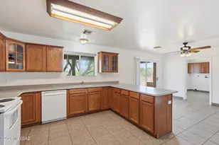 1462 Circulo Sombrero, Rio Rico, AZ 85648 - Photo 20