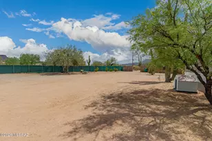 10970 W Ina Rd, Tucson, AZ 85743 - Photo 20