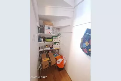 1725 S Jones Boulevard #H9, Tucson, AZ 85713 - Photo 8