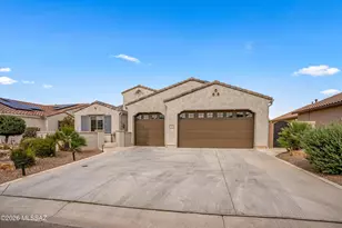 2543 E Wrightson View Dr, Green Valley, AZ 85614 - Photo 4